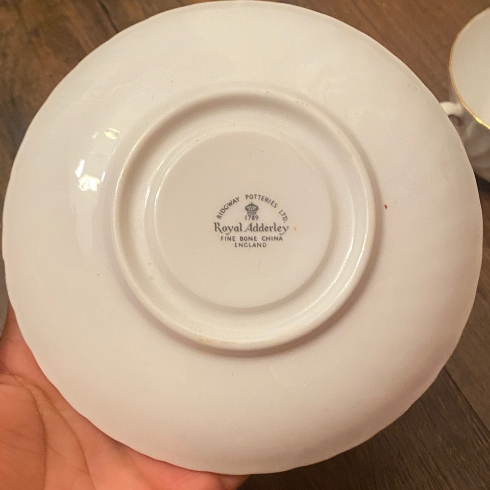 Charming Floral Dinnerware Set with Cream Accents - Picture 6 of 14